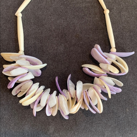 Vintage 70s Hawaiian Hawaii Stacked Natural Puka Pooka Shard SeaShell Necklace - Picture 2 of 5